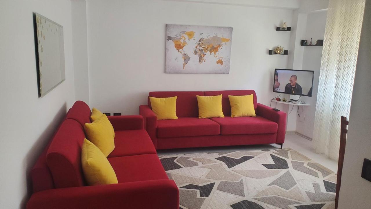 Olsi Lägenhet Vlorë Exteriör bild